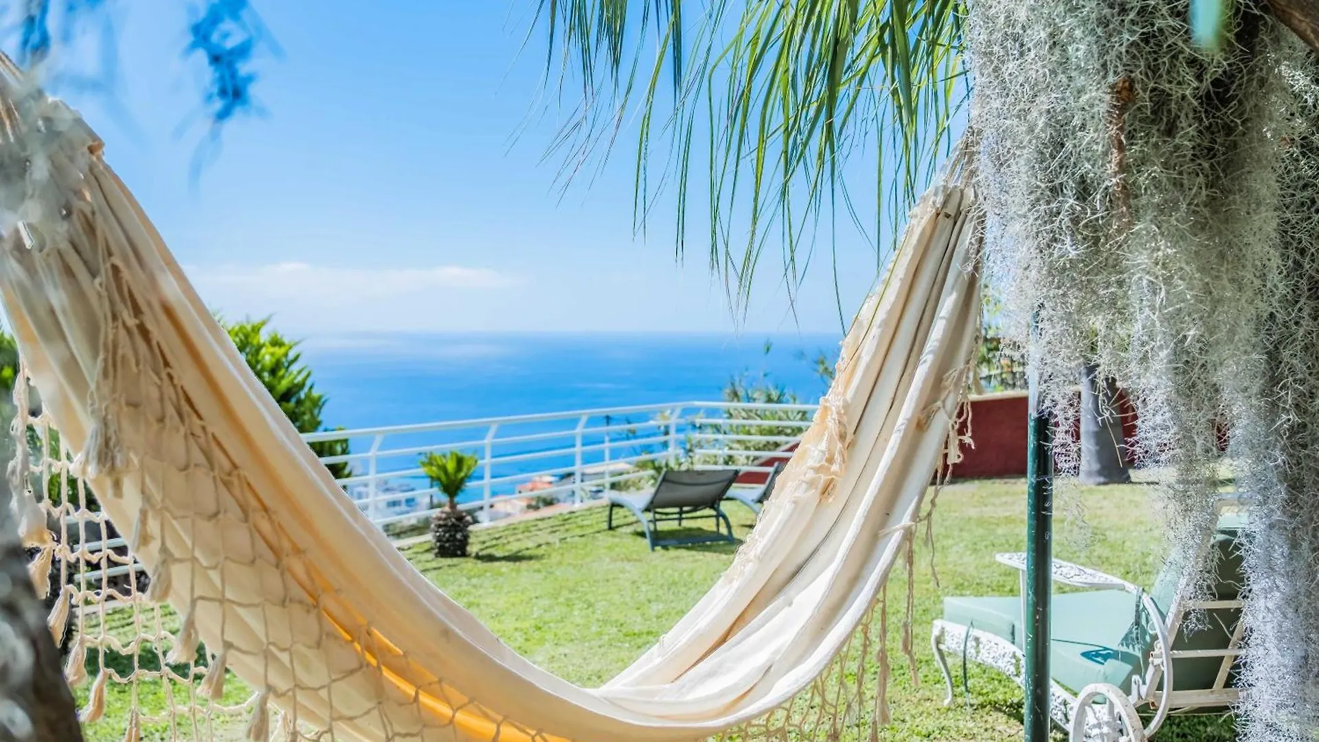 Biofuncho Garden Residence Funchal